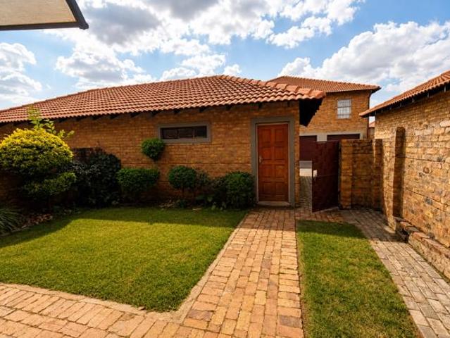 3 Bedroom Townhouse in Annlin