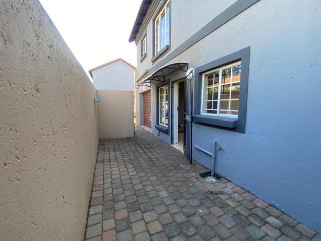 3 Bedroom Townhouse in Annlin