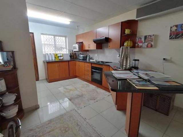 3 Bedroom Townhouse in Arboretum