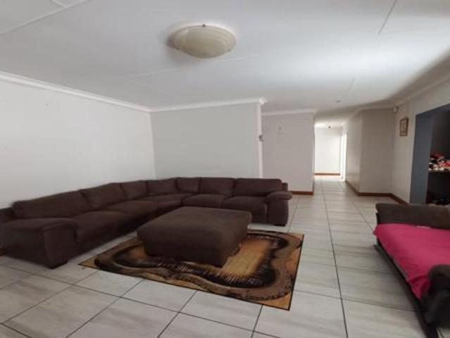 3 Bedroom Townhouse in Baillie Park