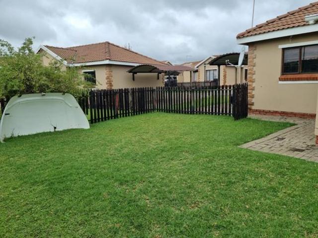 3 Bedroom Townhouse in Bayswater