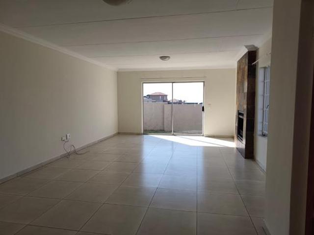 3 Bedroom Townhouse in Ben Fleur