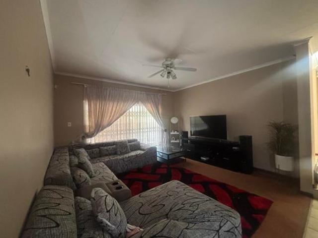 3 Bedroom Townhouse in Ben Fleur