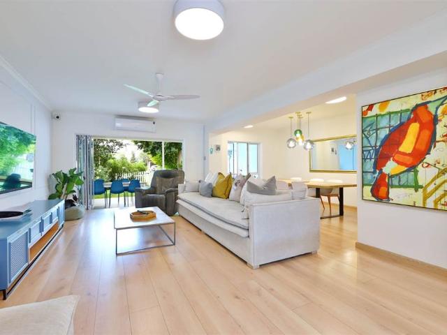 3 Bedroom Townhouse in Benmore Gardens