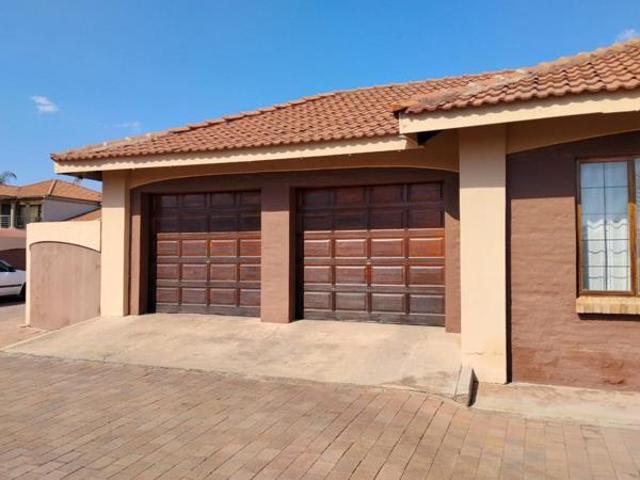 3 Bedroom Townhouse in Bendor