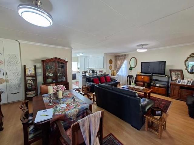 3 Bedroom Townhouse in Bendor