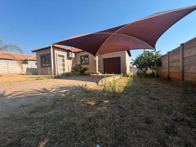 3 Bedroom Townhouse in Bendor