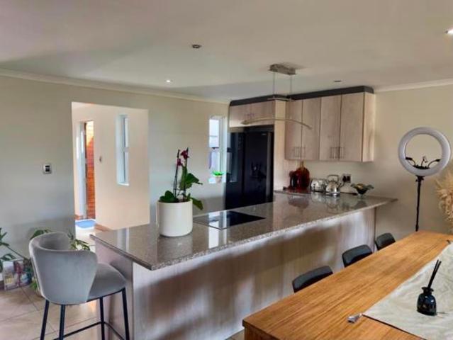 3 Bedroom Townhouse in Bendor
