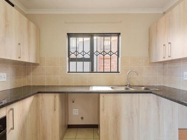 3 Bedroom Townhouse in Bergbron