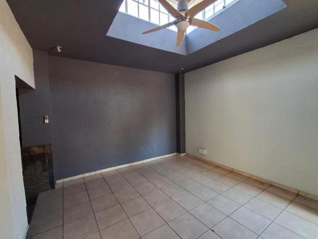 3 Bedroom Townhouse in Bergsig