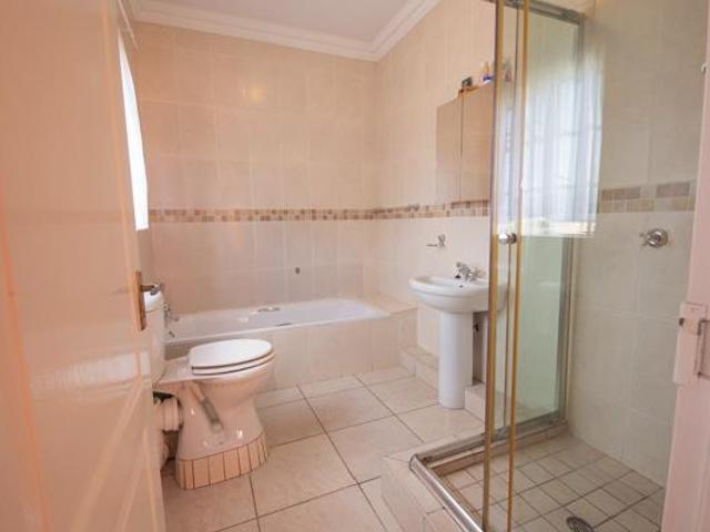 3 Bedroom Townhouse in Bergsig