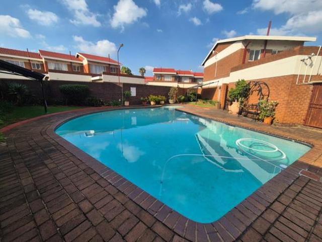 3 Bedroom Townhouse in Beyers Park
