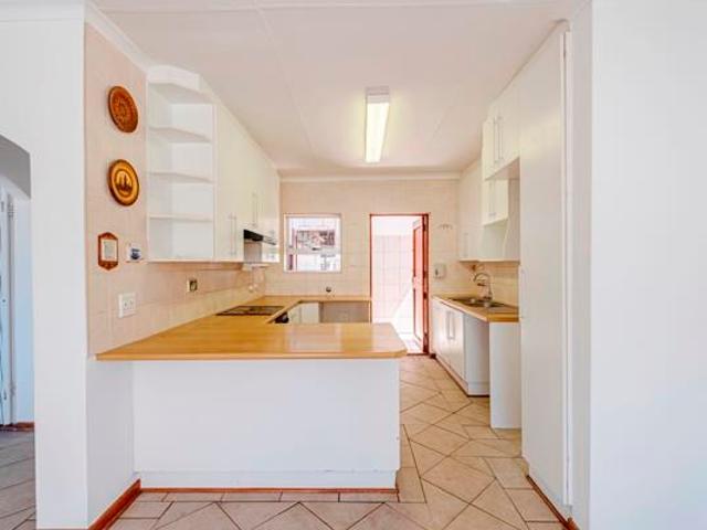 3 Bedroom Townhouse in Bluewater Bay