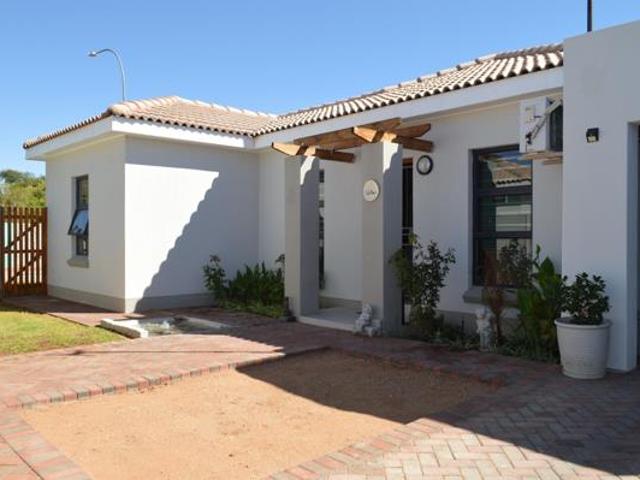 3 Bedroom Townhouse in Blydeville