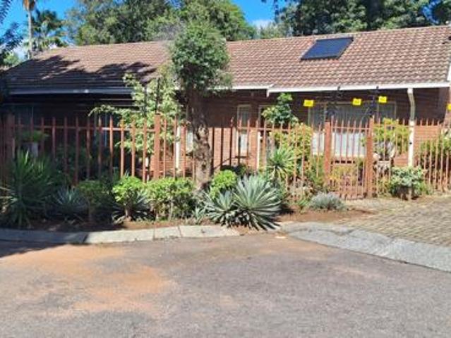 3 Bedroom Townhouse in Brits Central