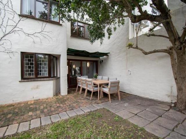 3 Bedroom Townhouse in Briza