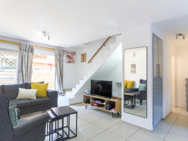 3 Bedroom Townhouse in Bromhof