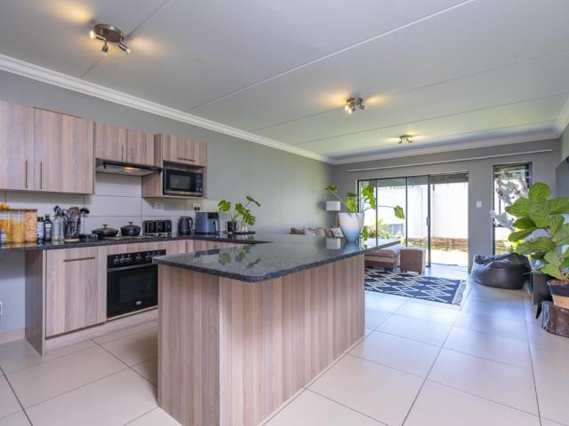 3 Bedroom Townhouse in Broadacres