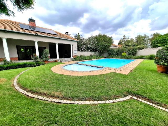3 Bedroom Townhouse in Broadacres