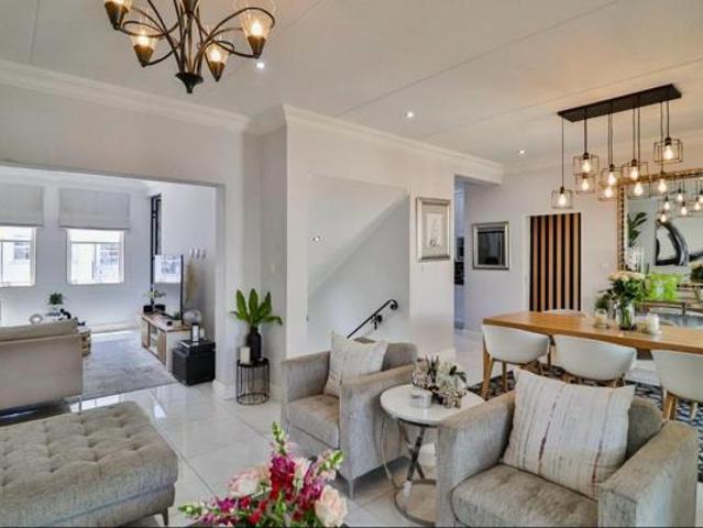 3 Bedroom Townhouse in Bryanston