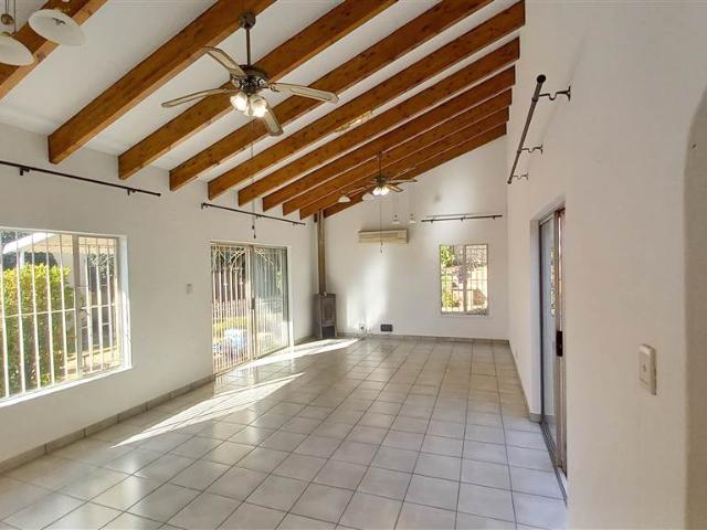 3 Bedroom Townhouse in Bryanston West