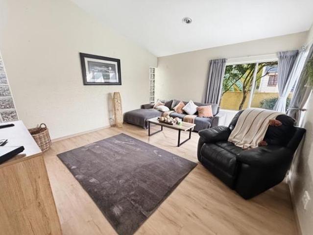 3 Bedroom Townhouse in Bryanston East