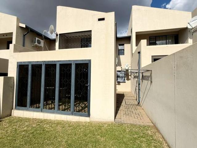 3 Bedroom Townhouse in Cashan