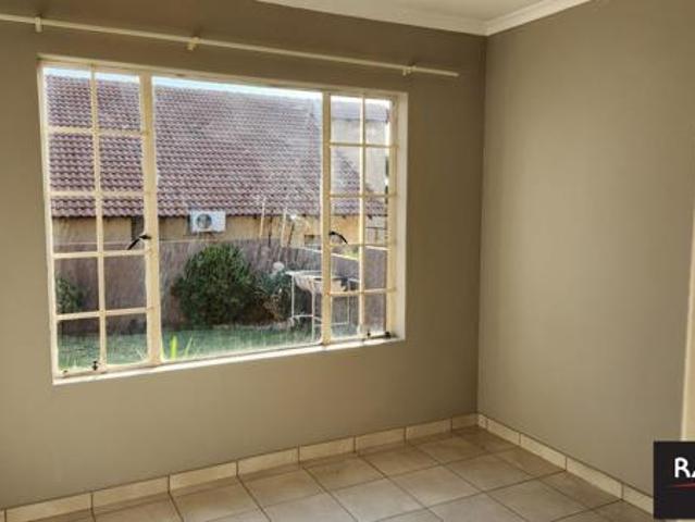 3 Bedroom Townhouse in Cashan