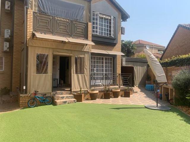 3 Bedroom Townhouse in Centurion Golf Estate