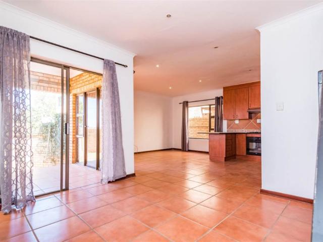 3 Bedroom Townhouse in Chancliff Ridge