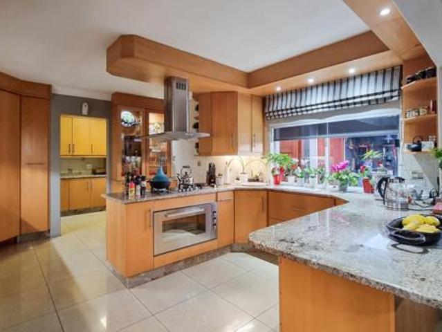 3 Bedroom Townhouse in Clubville