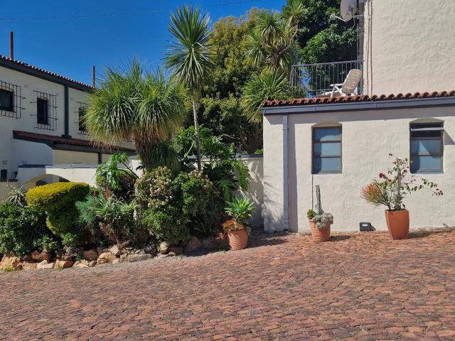3 Bedroom Townhouse in Corlett Gardens