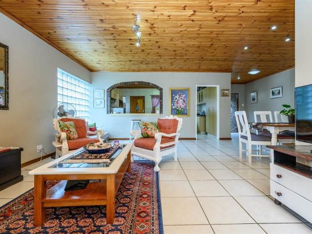 3 Bedroom Townhouse in Cotswold