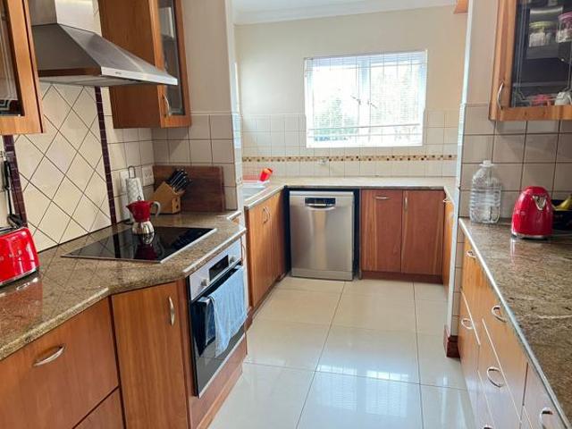 3 Bedroom Townhouse in Durbanville Central