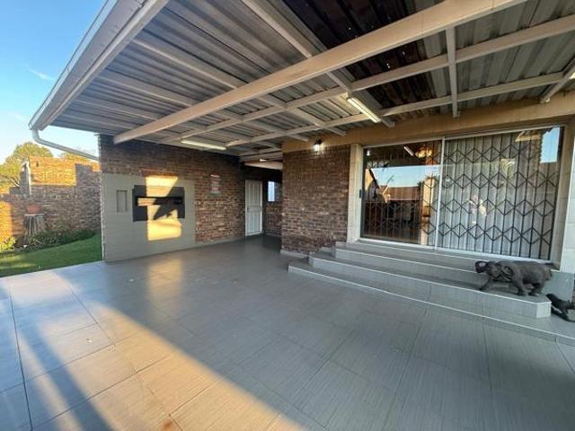 3 Bedroom Townhouse in Del Judor