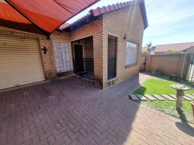 3 Bedroom Townhouse in Del Judor
