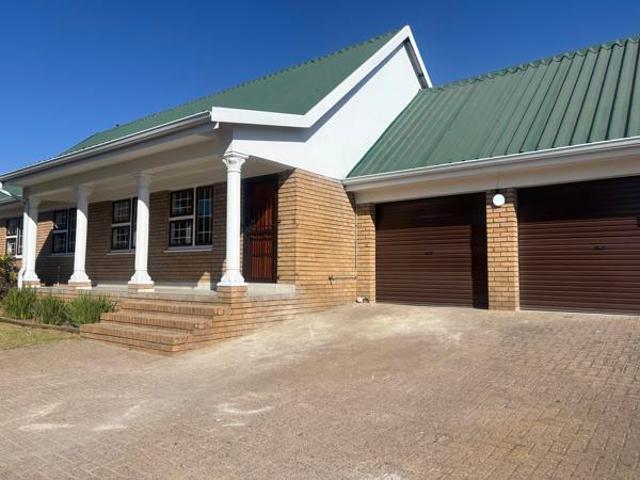 3 Bedroom Townhouse in Del Judor Ext 2