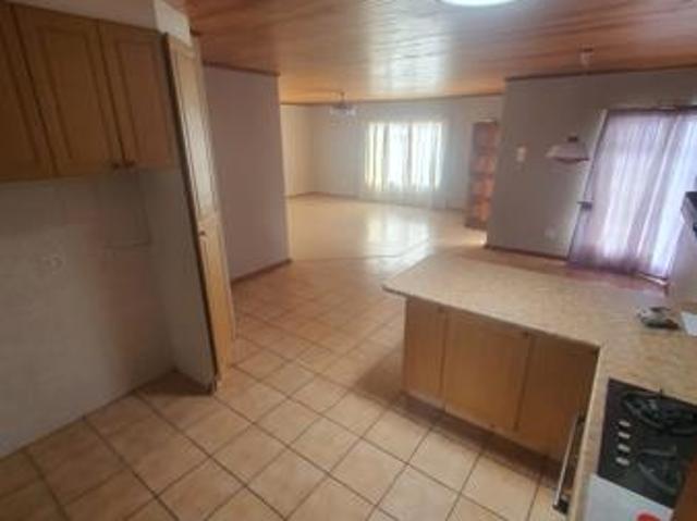 3 Bedroom Townhouse in Del Judor Ext 10