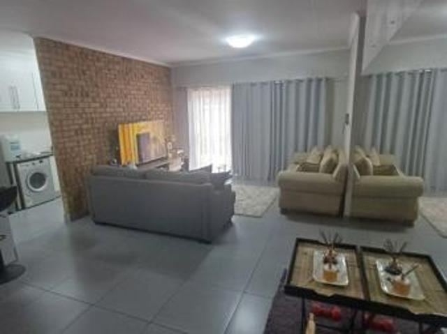 3 Bedroom Townhouse in Del Judor Ext 4