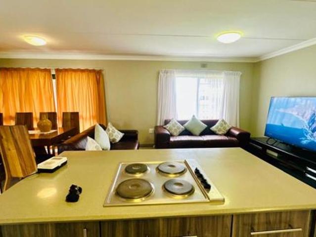 3 Bedroom Townhouse in Zambezi Manor Lifestyle Estate