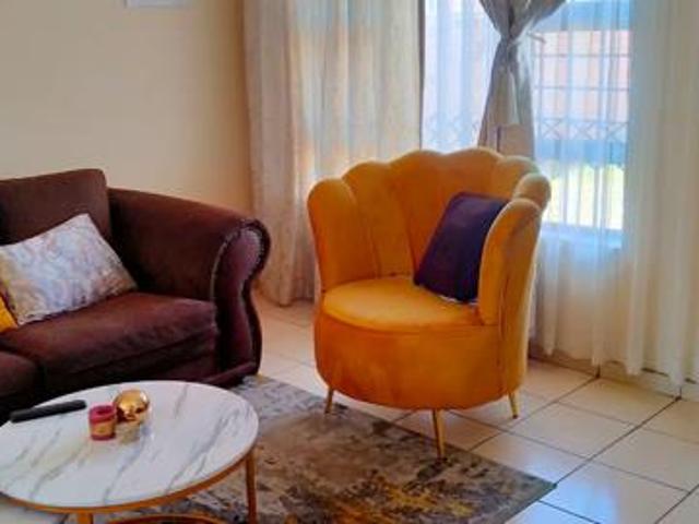 3 Bedroom Townhouse in Die Heuwel