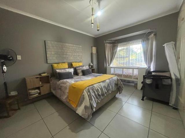 3 Bedroom Townhouse in Die Heuwel