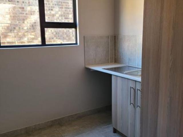 3 Bedroom Townhouse in Die Heuwel