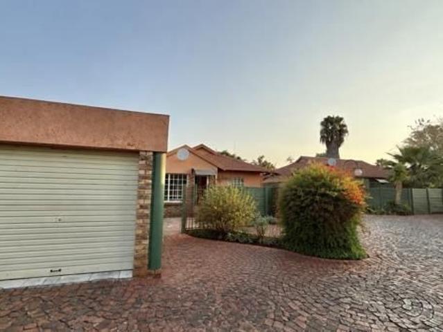 3 Bedroom Townhouse in Doornpoort