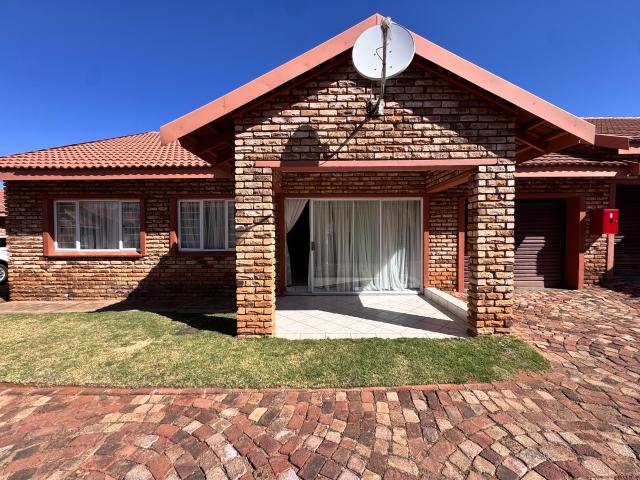 3 Bedroom Townhouse in Doringkruin