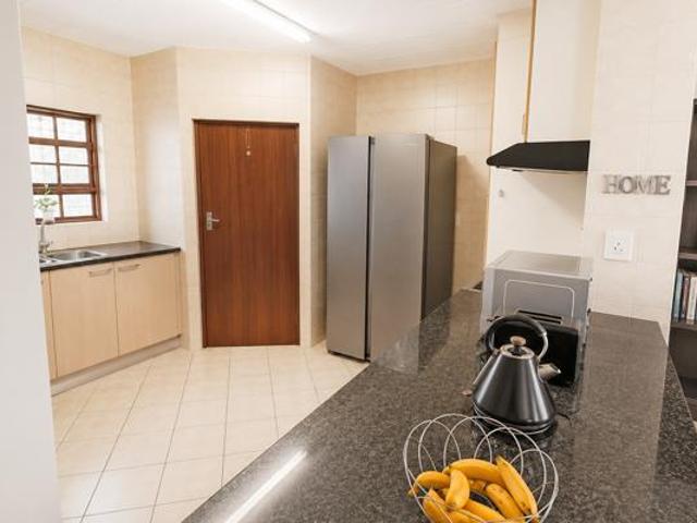 3 Bedroom Townhouse in Dowerglen