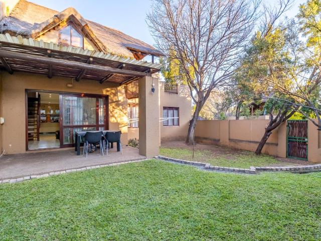3 Bedroom Townhouse in Douglasdale