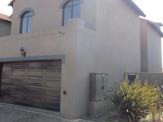 3 Bedroom Townhouse in Eco Park Estate