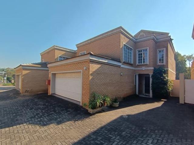 3 Bedroom Townhouse in Eldo Glen