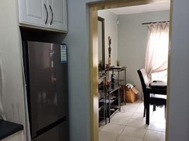 3 Bedroom Townhouse in Eldoraigne